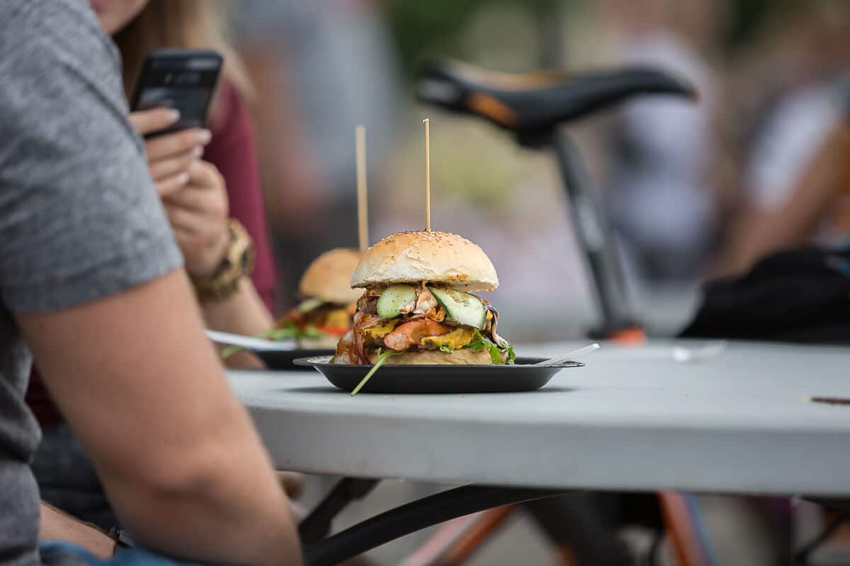 Osobliwości ulicznego jedzenia. Food Truck Fest vol 5